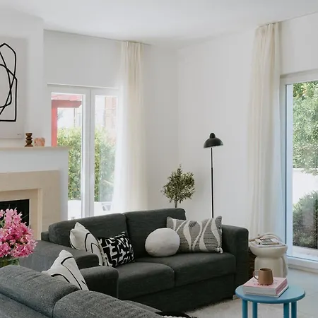 Melograno By Domus Mirus - Rooftop Cinema, Pool, 6-minute Walk To