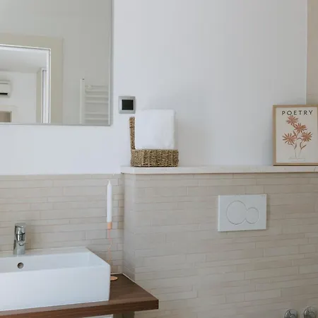 Melograno By Domus Mirus - Rooftop Cinema, Pool, 6-minute Walk To *