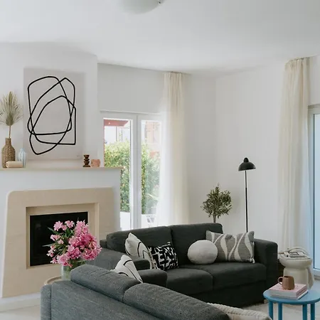 فيلة Melograno By Domus Mirus - Rooftop Cinema, Pool, 6-minute Walk To سبليتسكا